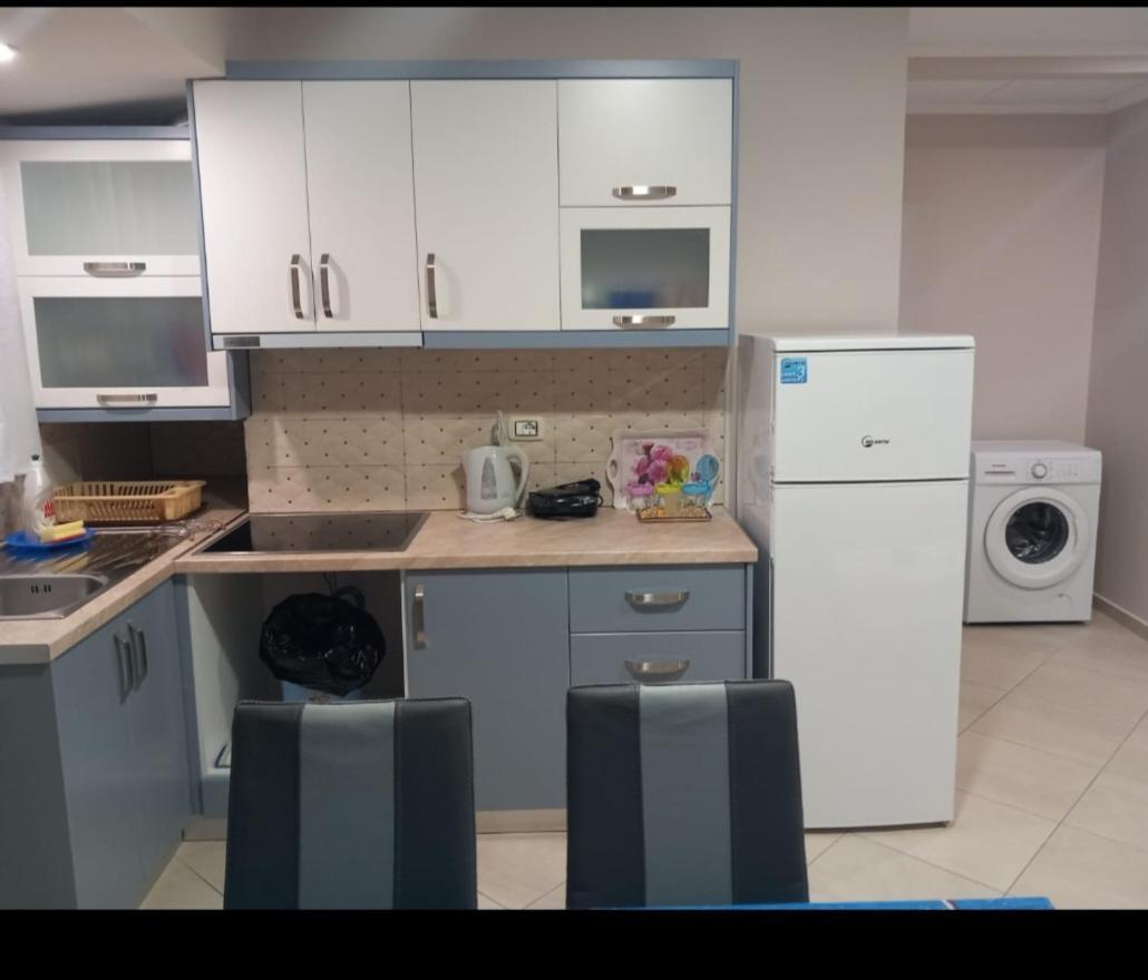 Eleana'S Apartament Саранда Екстер'єр фото