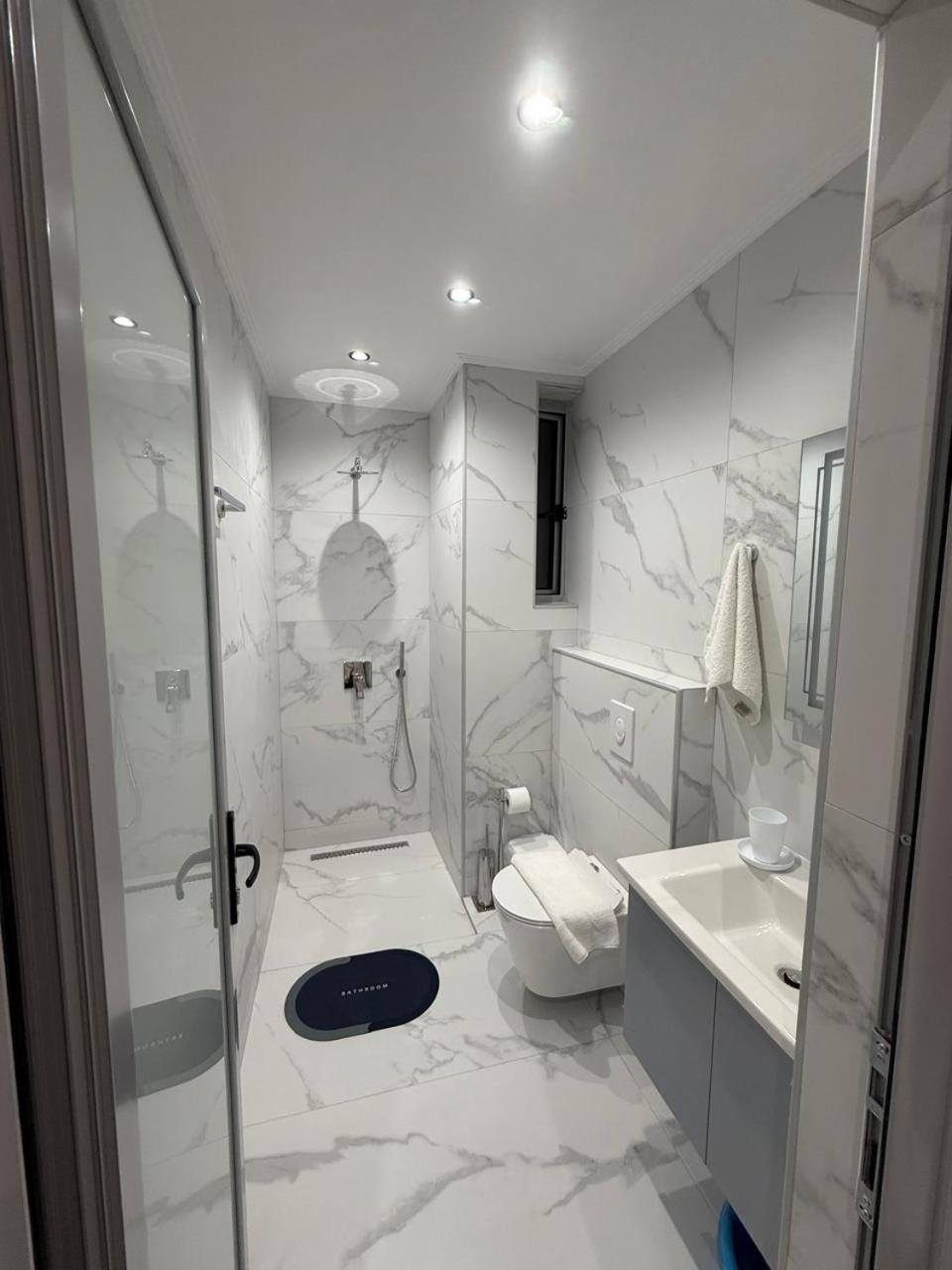 Eleana'S Apartament Саранда Екстер'єр фото