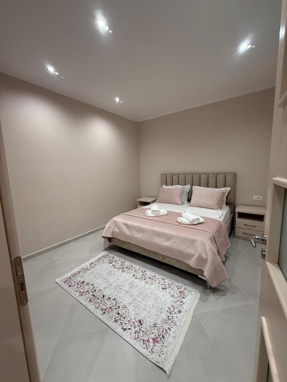 Eleana'S Apartament Саранда Екстер'єр фото
