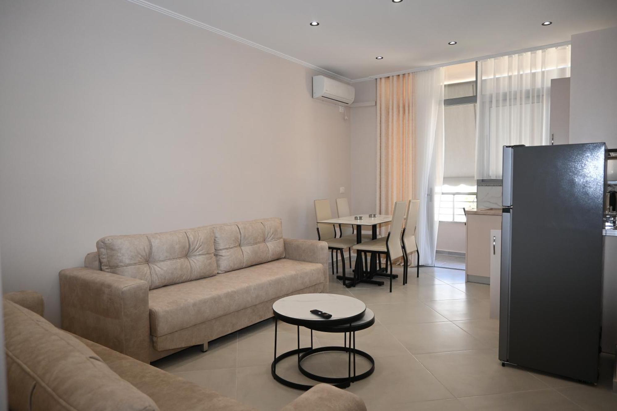 Eleana'S Apartament Саранда Екстер'єр фото